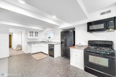 842 N Summit St, Wheaton, IL 60187 photo 36