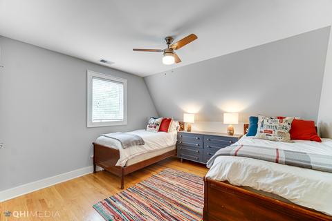 842 N Summit St, Wheaton, IL 60187 photo 29