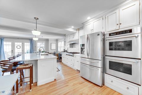 842 N Summit St, Wheaton, IL 60187 photo 10