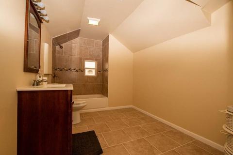 358 Mcclure Ave, Elgin, IL 60123 photo 14