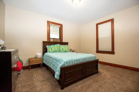 358 Mcclure Ave, Elgin, IL 60123 photo 9
