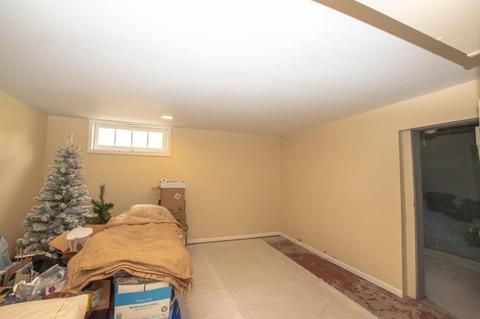 358 Mcclure Ave, Elgin, IL 60123 photo 21