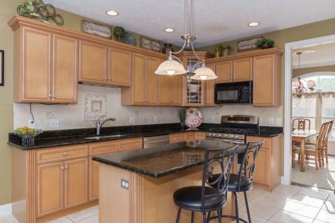 2006 Gailey Ln, Bloomington, IL 61704 photo 11