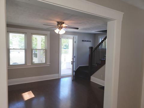 567 Second Ave, Aurora, IL 60505 photo 4