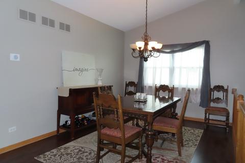 1709 Pebble Beach Dr, Plainfield, IL 60586 photo 8