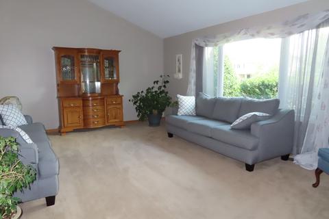 1709 Pebble Beach Dr, Plainfield, IL 60586 photo 4