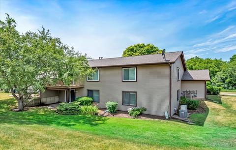 414 Waters Edge Dr #D, Mchenry, IL 60050 photo 22