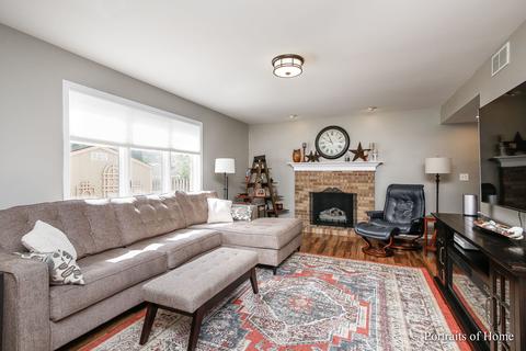 531 N 4th Ave, Addison, IL 60101 photo 4