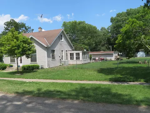 606 8th St, Mazon, IL 60444 photo 4