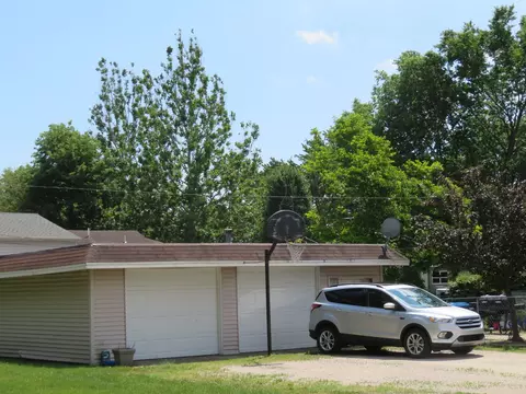606 8th St, Mazon, IL 60444 photo 6