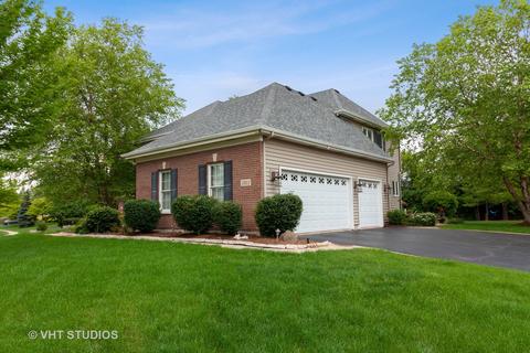 1911 Tunbridge Ct, Algonquin, IL 60102 photo 2