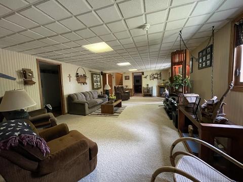 2104 Cimarron Dr, Freeport, IL 61032 photo 24