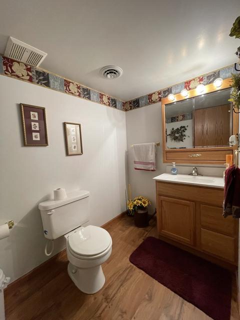 2104 Cimarron Dr, Freeport, IL 61032 photo 26