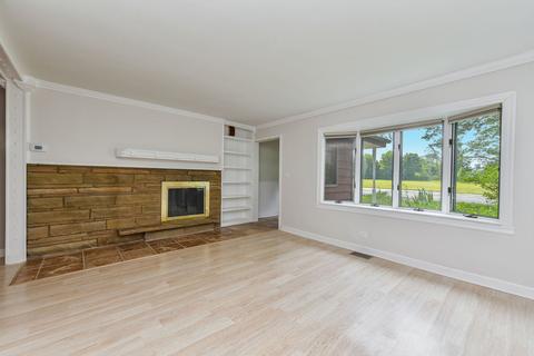 305 Wakeman Ave, Wheaton, IL 60187 photo 4