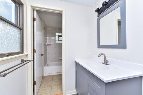 305 Wakeman Ave, Wheaton, IL 60187 photo 15