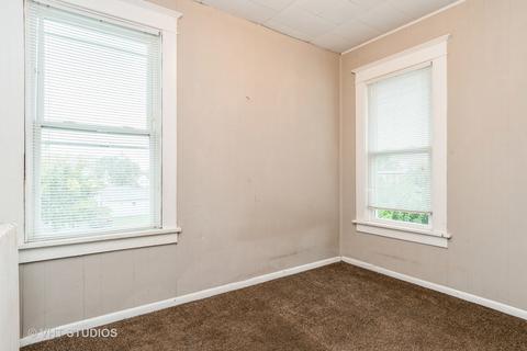 518 Front St, Aurora, IL 60505 photo 14