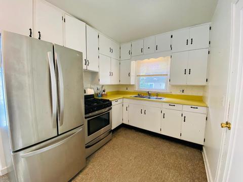 329 E Seminole St, Dwight, IL 60420 photo 4