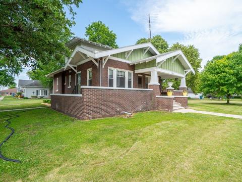 606 North St, Mazon, IL 60444 photo 2