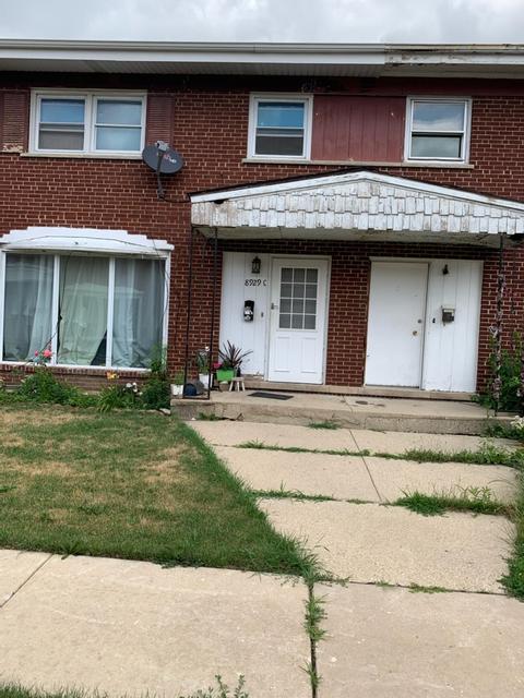 8929 Robin Dr #C, Des Plaines, IL 60016 photo 1