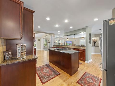 24853 Winterberry Ln, Plainfield, IL 60585 photo 10