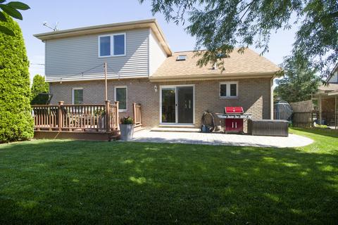 6825 Olympic Dr, Bridgeview, IL 60455 photo 33