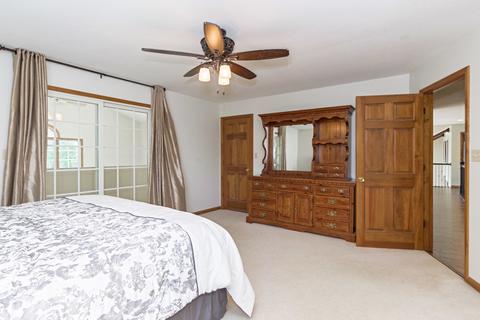 1104 Tanger Cc Ct, Normal, IL 61761 photo 32