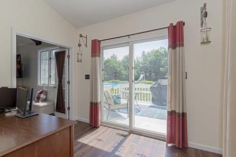 1104 Tanger Cc Ct, Normal, IL 61761 photo 14