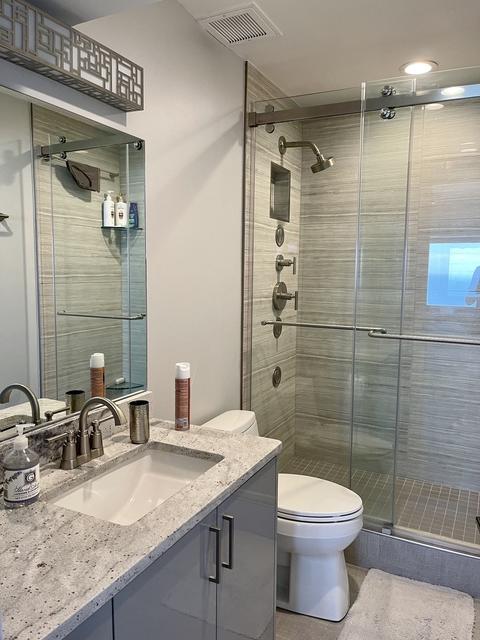 175 E Delaware Pl #5011, Chicago, IL 60611 photo 27
