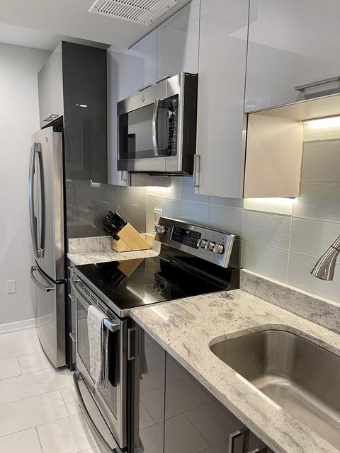 175 E Delaware Pl #5011, Chicago, IL 60611 photo 15