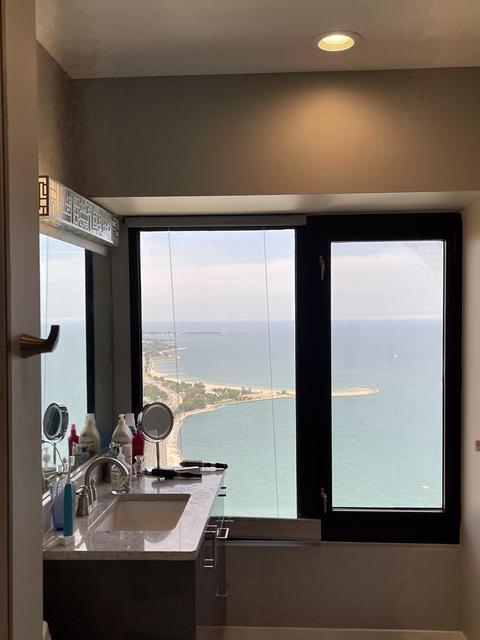 175 E Delaware Pl #5011, Chicago, IL 60611 photo 25