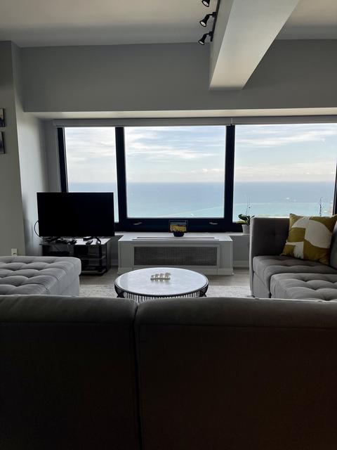 175 E Delaware Pl #5011, Chicago, IL 60611 photo 7