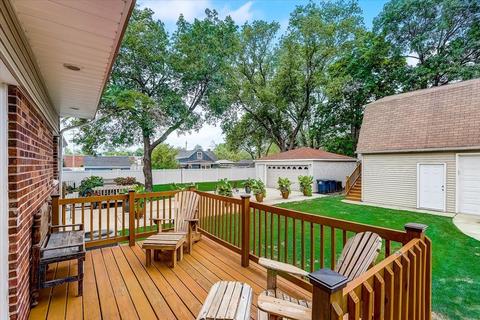 525 S 5th Ave, Des Plaines, IL 60016 photo 31