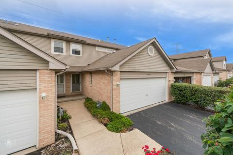 2132 W Adobe Dr, Addison, IL 60101 photo 1
