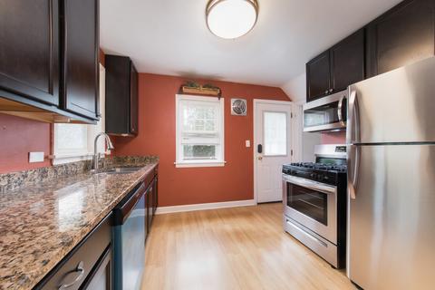 446 Rose Ave, Des Plaines, IL 60016 photo 12