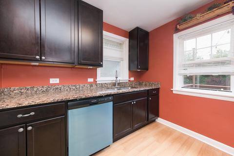 446 Rose Ave, Des Plaines, IL 60016 photo 10