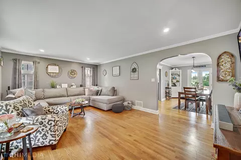 640 S Wall St, Kankakee, IL 60901 photo 2