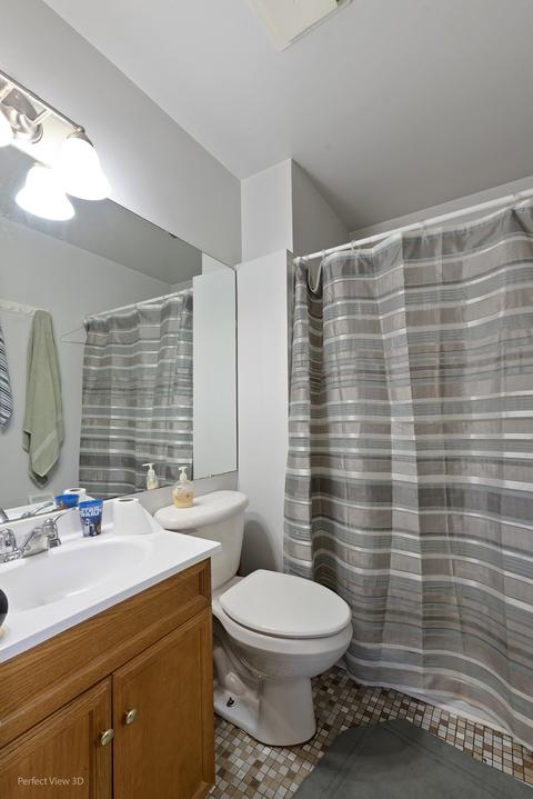 1152 Buckingham Ct #D1, Wheeling, IL 60090 photo 4