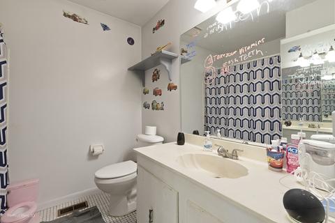 1152 Buckingham Ct #D1, Wheeling, IL 60090 photo 8