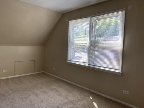 502 Miller Dr, Elgin, IL 60123 photo 13