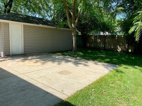 502 Miller Dr, Elgin, IL 60123 photo 22