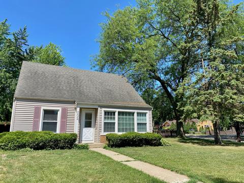 502 Miller Dr, Elgin, IL 60123 photo 3
