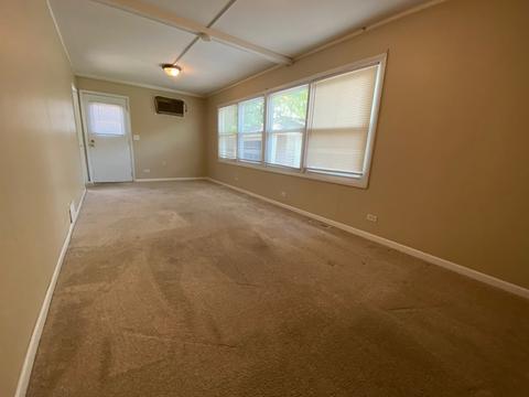 502 Miller Dr, Elgin, IL 60123 photo 18