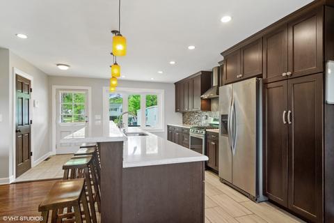 1773 Vermont Ct, Rolling Meadows, IL 60008 photo 5