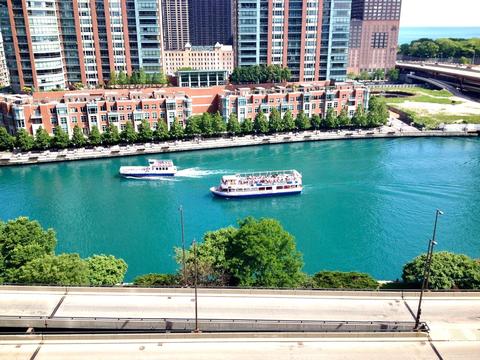 420 E Waterside Dr #910, Chicago, IL 60601 photo 9