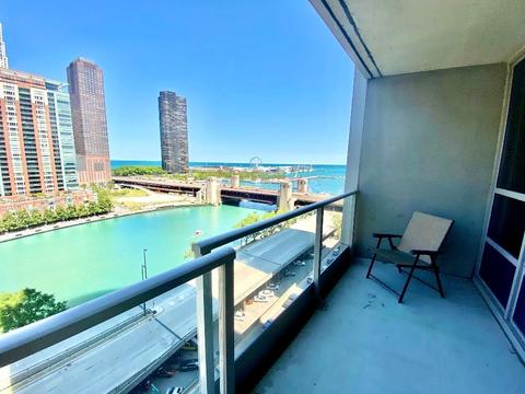 420 E Waterside Dr #910, Chicago, IL 60601 photo 7