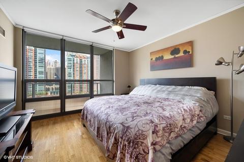 420 E Waterside Dr #910, Chicago, IL 60601 photo 6