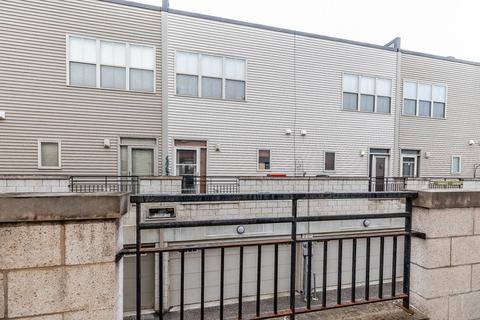 55 E 23rd St, Chicago, IL 60616 photo 17