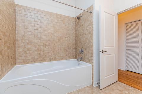 55 E 23rd St, Chicago, IL 60616 photo 12