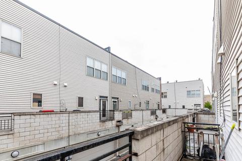 55 E 23rd St, Chicago, IL 60616 photo 16