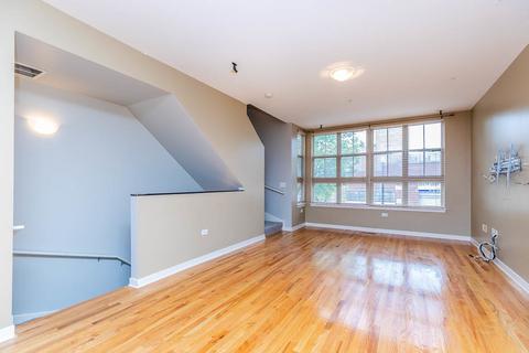 55 E 23rd St, Chicago, IL 60616 photo 4